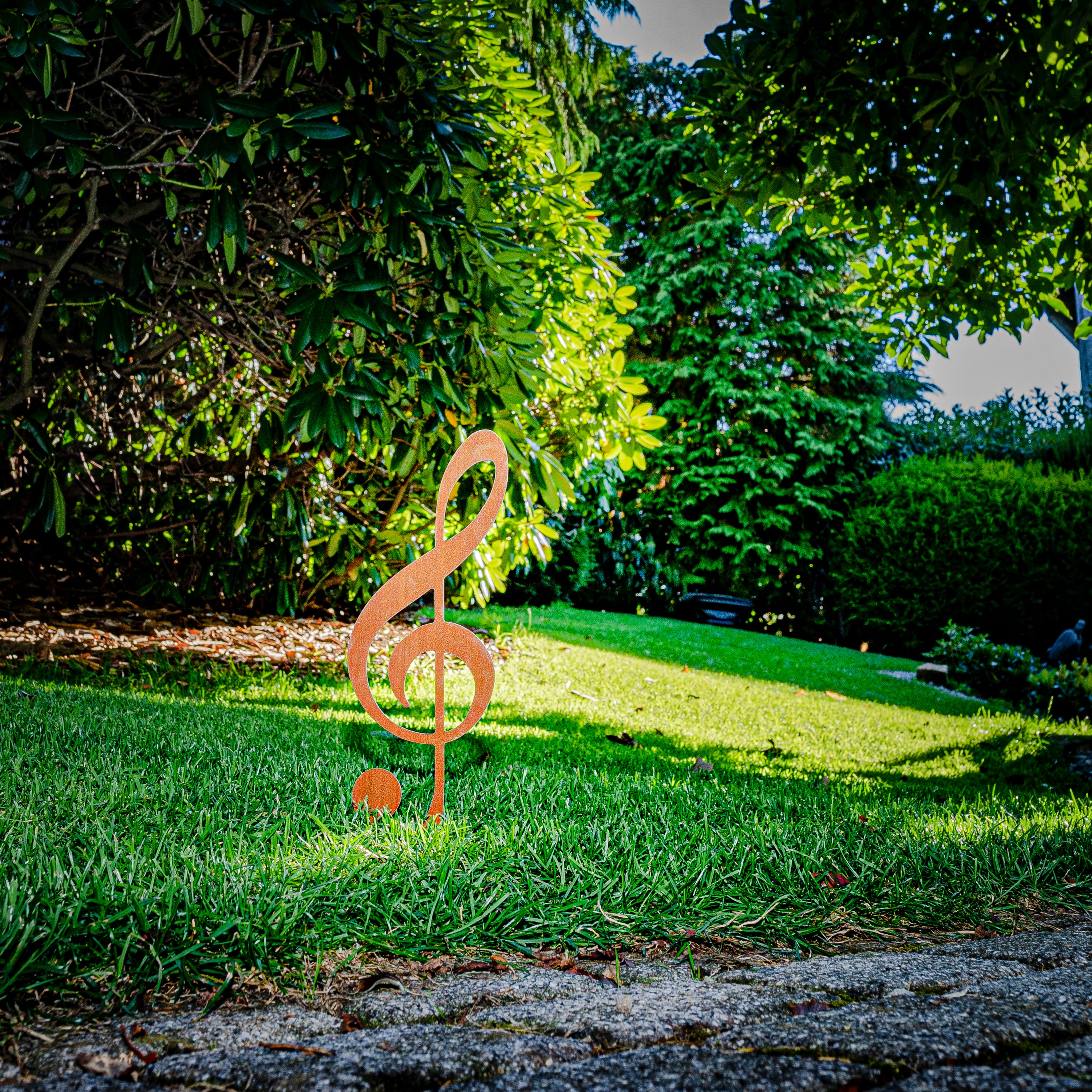 Edelrost Notenschlüssel Beetstecker-einfach einsteckbare Rostdeko aus hochwertigem Cortenstahl für Garten, Terrasse-Gartendeko rost