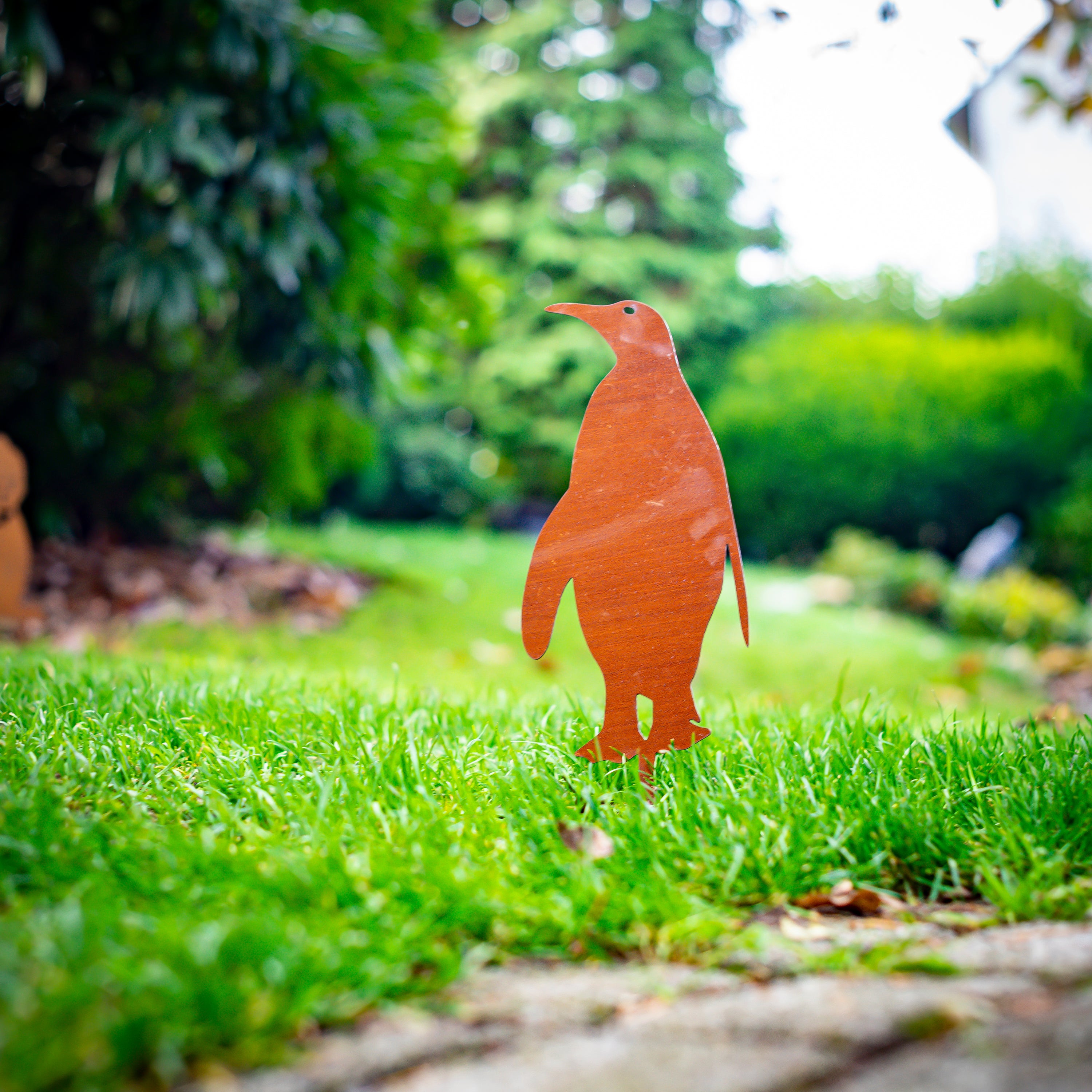 Edelrost Pinguin Gartenstecker-einfach einsteckbare Rostdeko aus hochwertigem Cortenstahl - Gartendeko rost